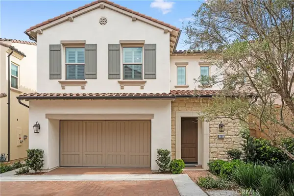 118 Glydon, Irvine, CA 92618