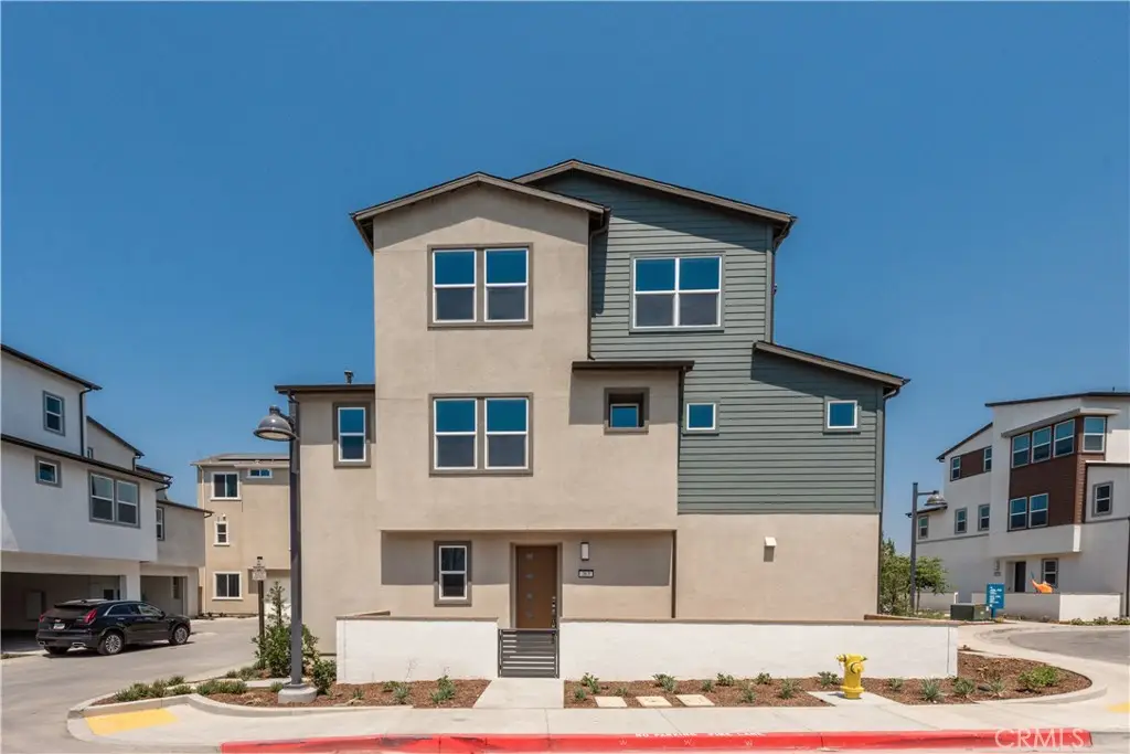 363 Proctor, Irvine, CA 92618 - Image #1