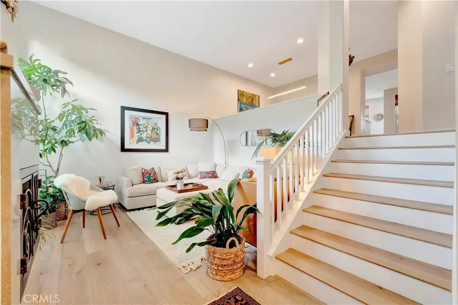 6251 Surfpoint Cir, Huntington Beach, CA 92648 - Image #2