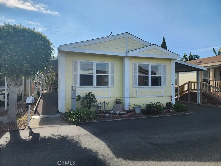 314 Magpie, Fountain Valley, CA 92708 - Image #2