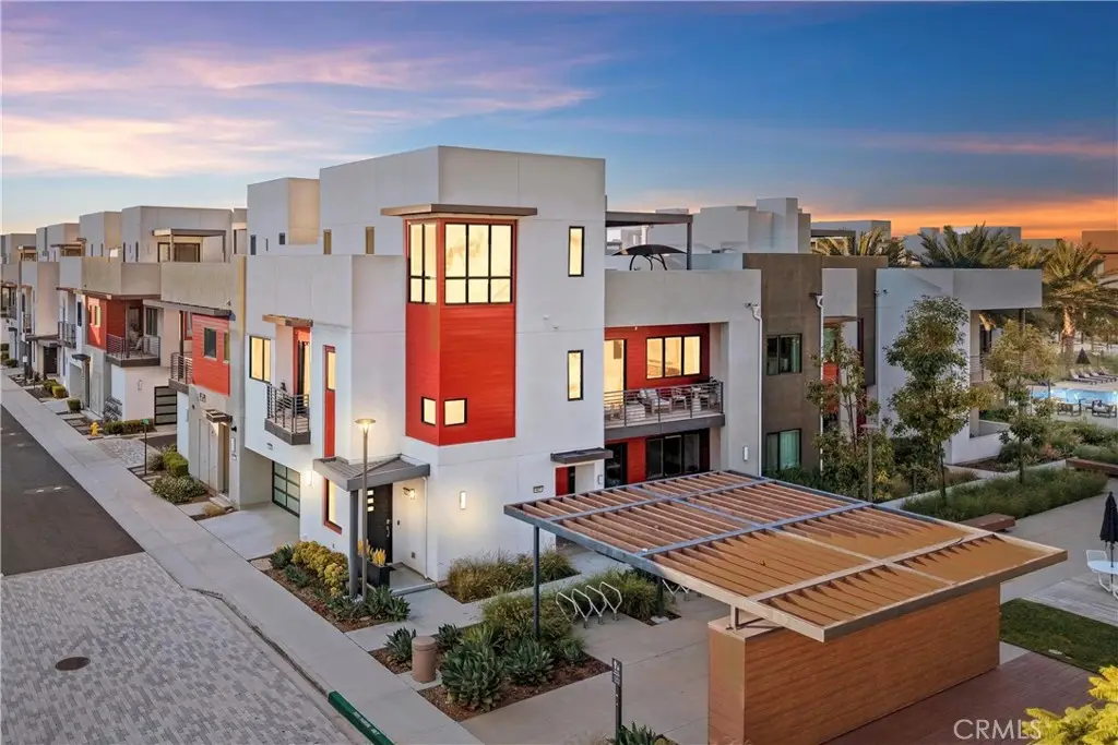 419 Transport, Tustin, CA 92782 - Image #1