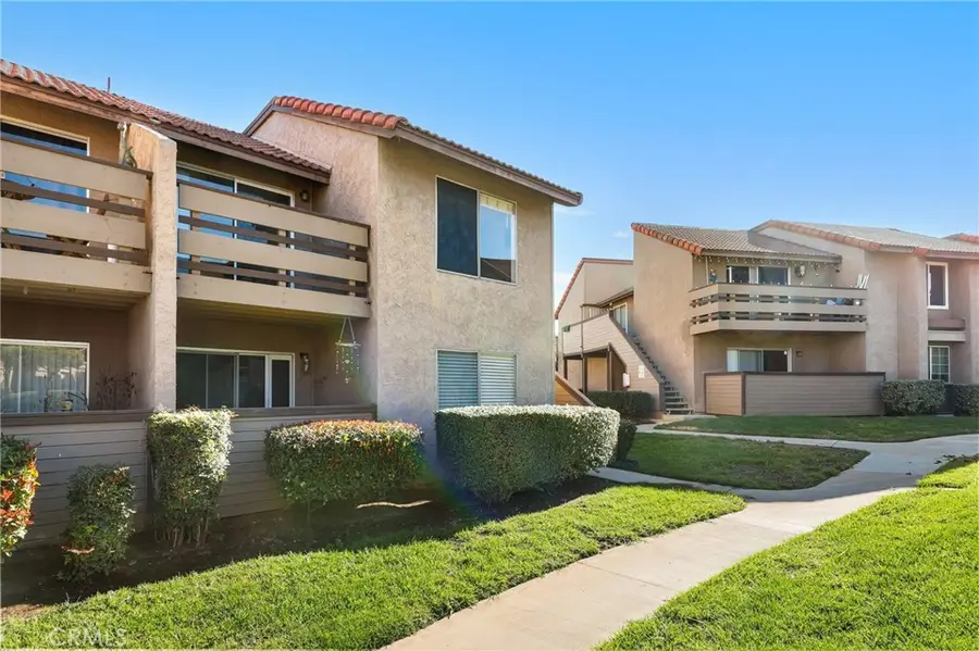 1549 Border Avenue #G, Corona, CA 92882 - Image #2