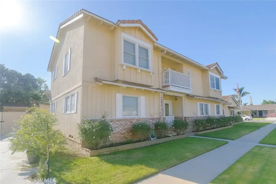 11662 Pickett Ln, Garden Grove, CA 92840 - #2