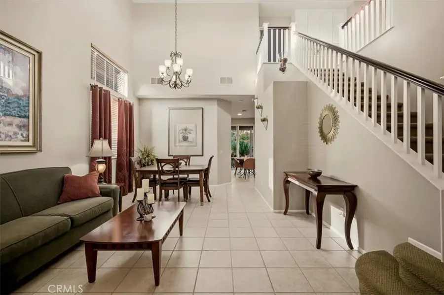 14666 Ontario Circle, Fontana, CA 92336 - Image #2