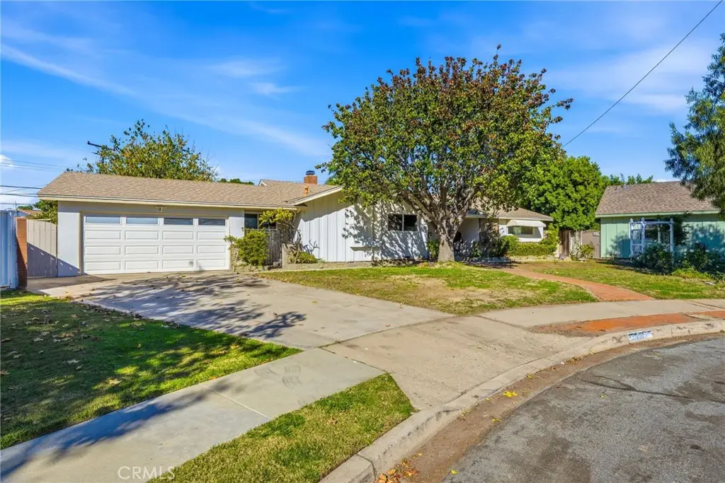 335 N London Place, Anaheim, CA 92806 - Image #1