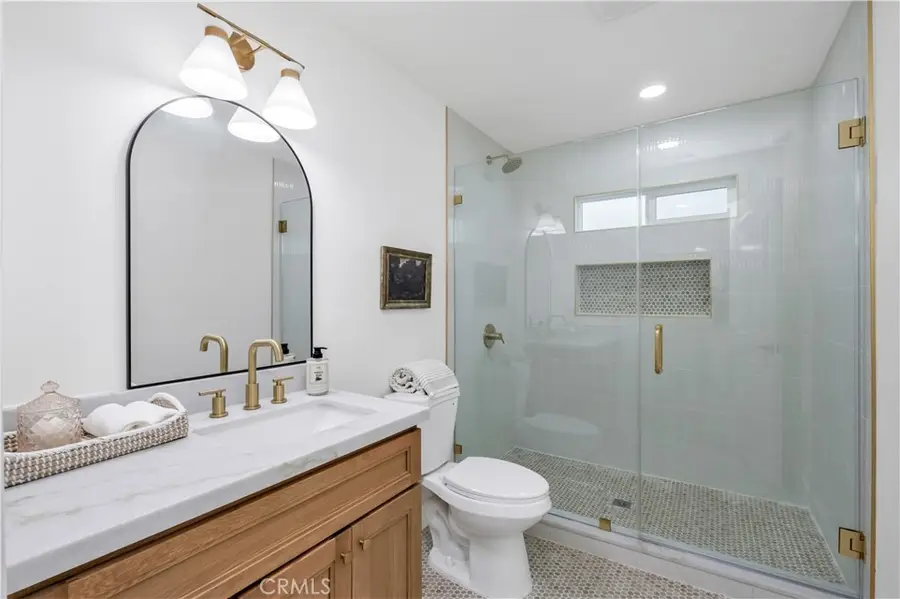 834 W 95th Street, Los Angeles, CA 90044 - Image #3