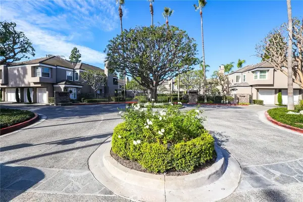 48 Baycrest Court #32, Newport Beach, CA 92660