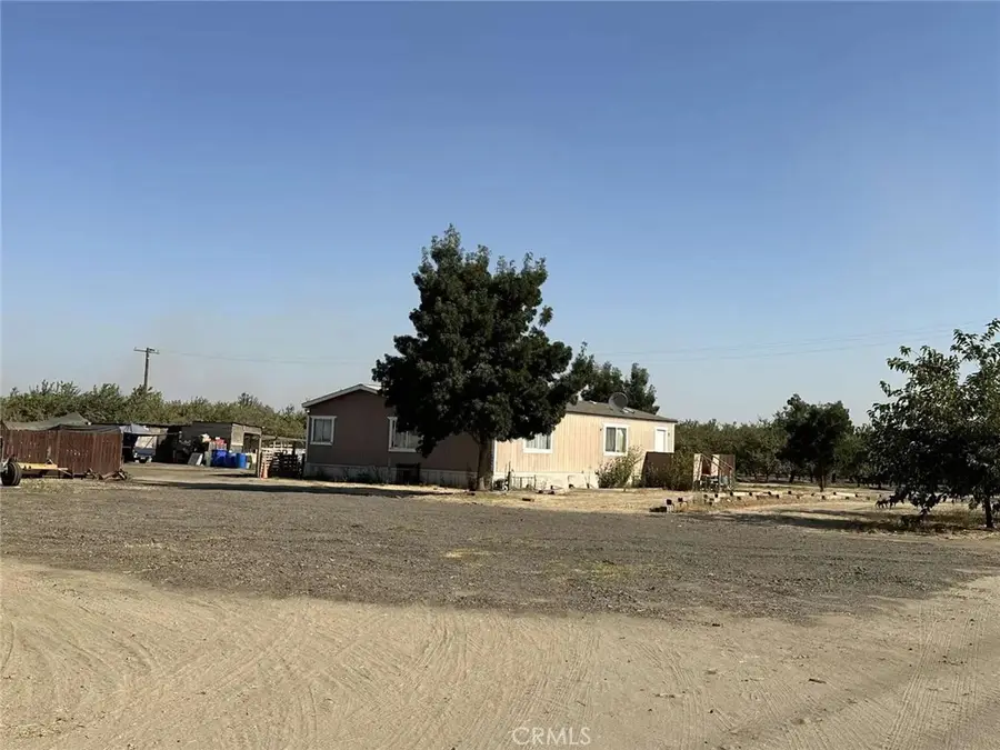 27726 N Palm St, Pixley, CA 93256 - Image #2