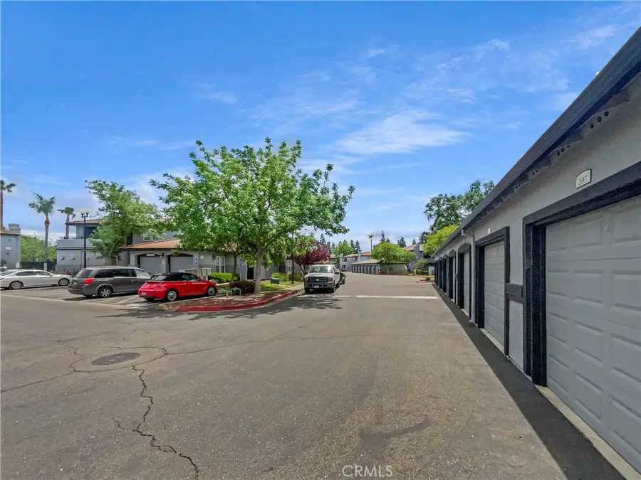 5201 Laguna Oaks, Elk Grove, CA 95758 - Image #3
