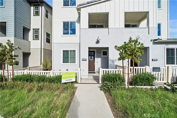 2590 Sprout Lane, Corona, CA 92883