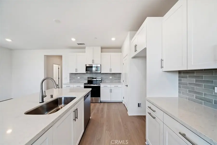 3560 S Eichler Paseo, Ontario, CA 91761 - #3