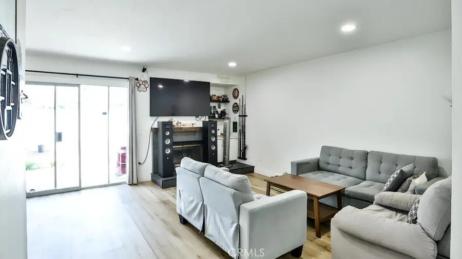 1078 Border Avenue, Corona, CA 92882 - #2