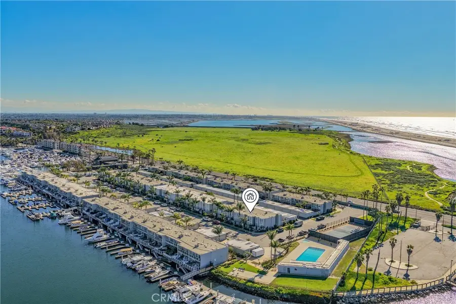 3954 Aladdin Drive, Huntington Beach, CA 92649 - Image #2