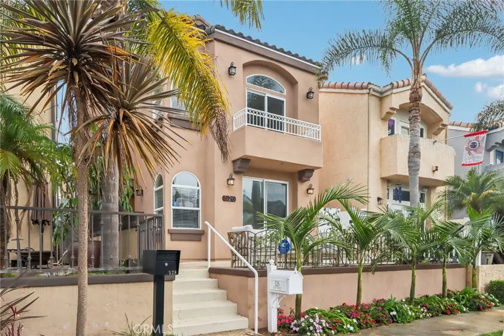 526 12th, Huntington Beach, CA 92648 - #1