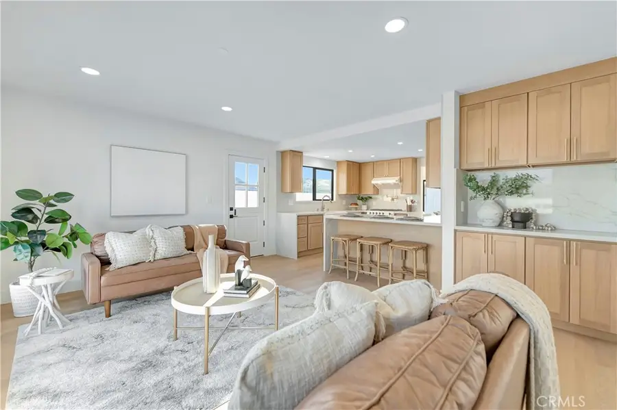 21211 Binghampton Circle, Huntington Beach, CA 92646 - Image #2