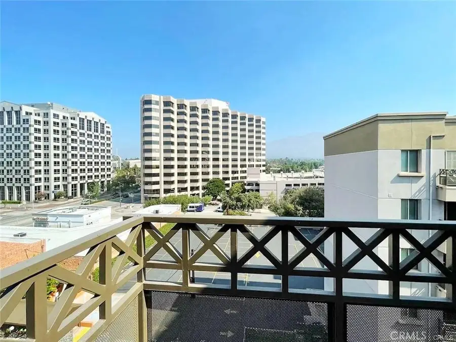 931 E Walnut #607, Pasadena, CA 91106 - #3