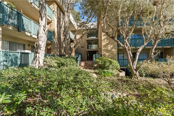 576 N Bellflower, Long Beach, CA 90814