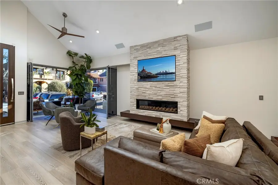 29 W Neapolitan, Long Beach, CA 90803 - Image #3