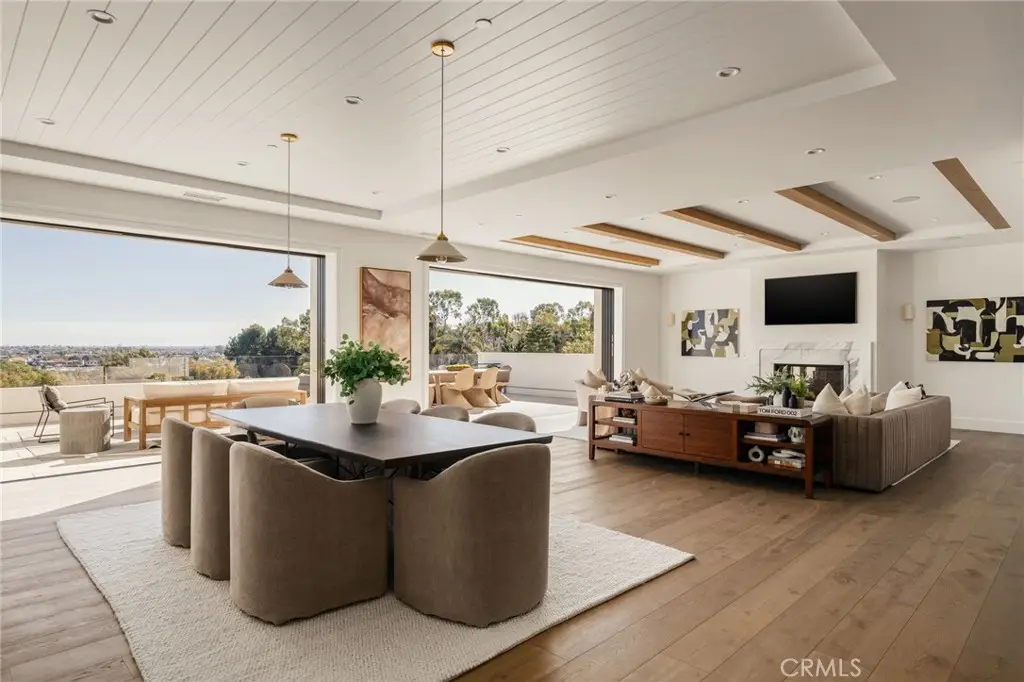 702 Saint James Place, Newport Beach, CA 92663 - #1