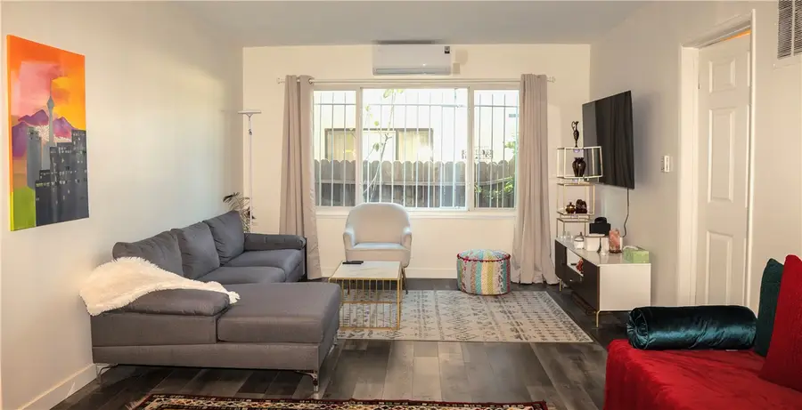 11670 W Sunset Boulevard #104, Los Angeles, CA 90049 - Image #3