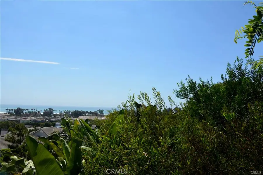 25422 Sea Bluffs Dr #103, Dana Point, CA 92629 - Image #3