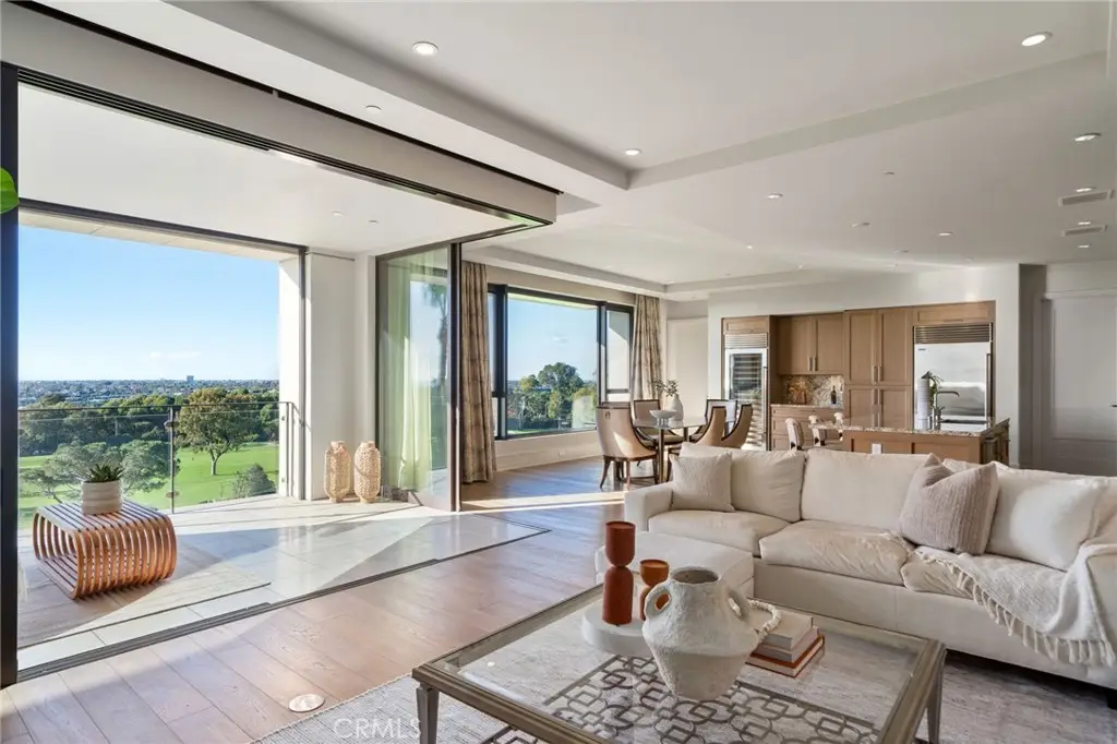 1535 Santa Barbara, Newport Beach, CA 92660 - #1