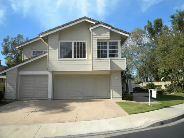 6 Recodo, Irvine, CA 92620