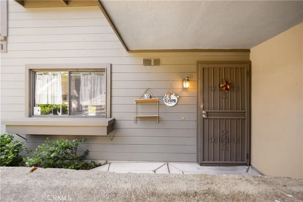 11 Palos #55, Irvine, CA 92612 - Image #1