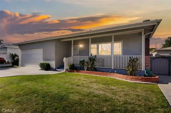 5837 Fanwood, Lakewood, CA 90713