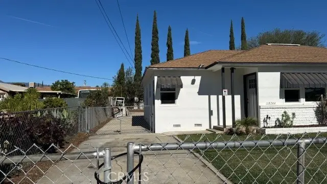 16748 Athol, Fontana, CA 92335 - Image #3