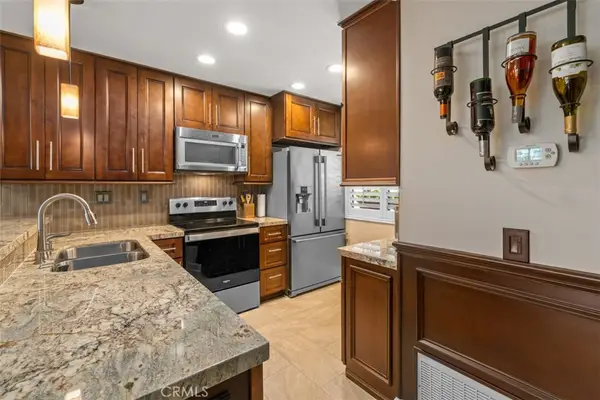 26 Lakepines, Irvine, CA 92620