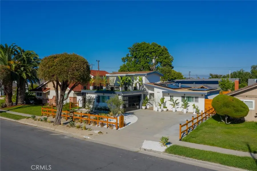 16782 Heritage, Huntington Beach, CA 92647 - Image #2