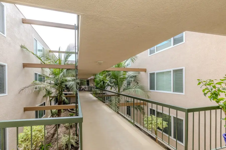 210 Grand #201, Long Beach, CA 90803 - #3