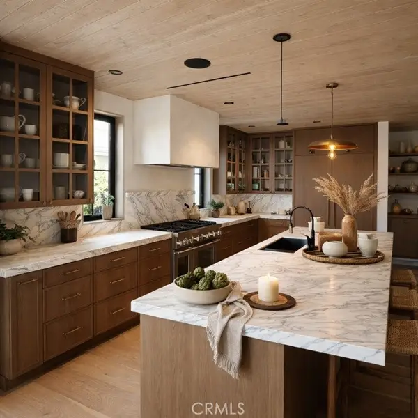 519 Narcissus Avenue, Corona Del Mar, CA 92625