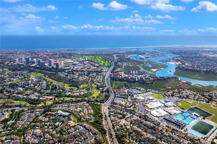57 Hillsdale, Newport Beach, CA 92660 - #3