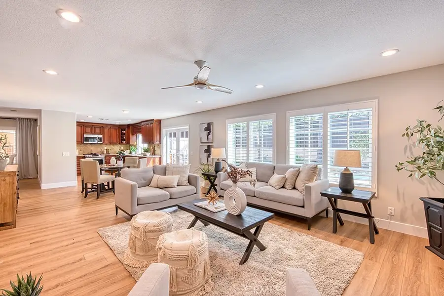 12 Via Hacienda, Rancho Santa Margarita, CA 92688 - Image #2