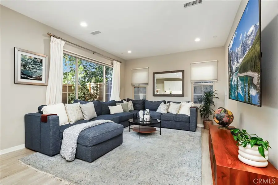 121 Excursion, Irvine, CA 92618 - Image #3