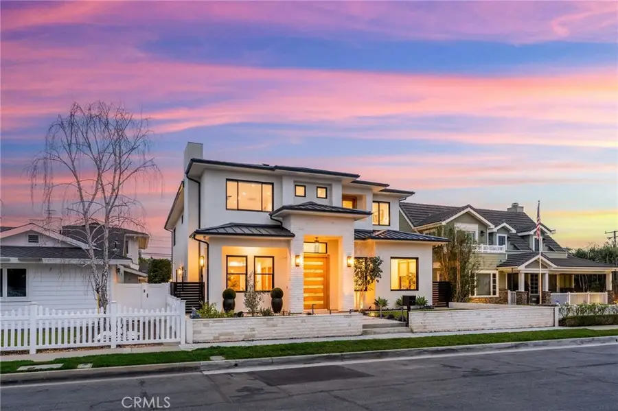 1828 Pine Street, Huntington Beach, CA 92648 - #3