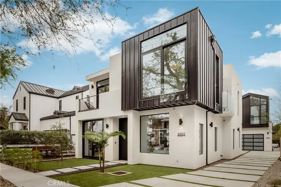 8902 Hubbard St, Culver City, CA 90232 - #2