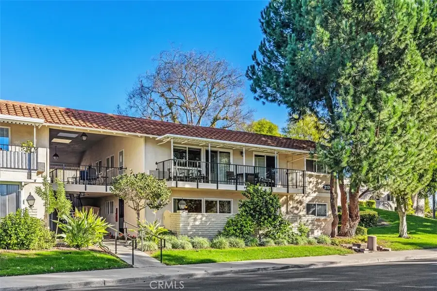 2174 Via Mariposa East #A, Laguna Woods, CA 92637 - Image #3