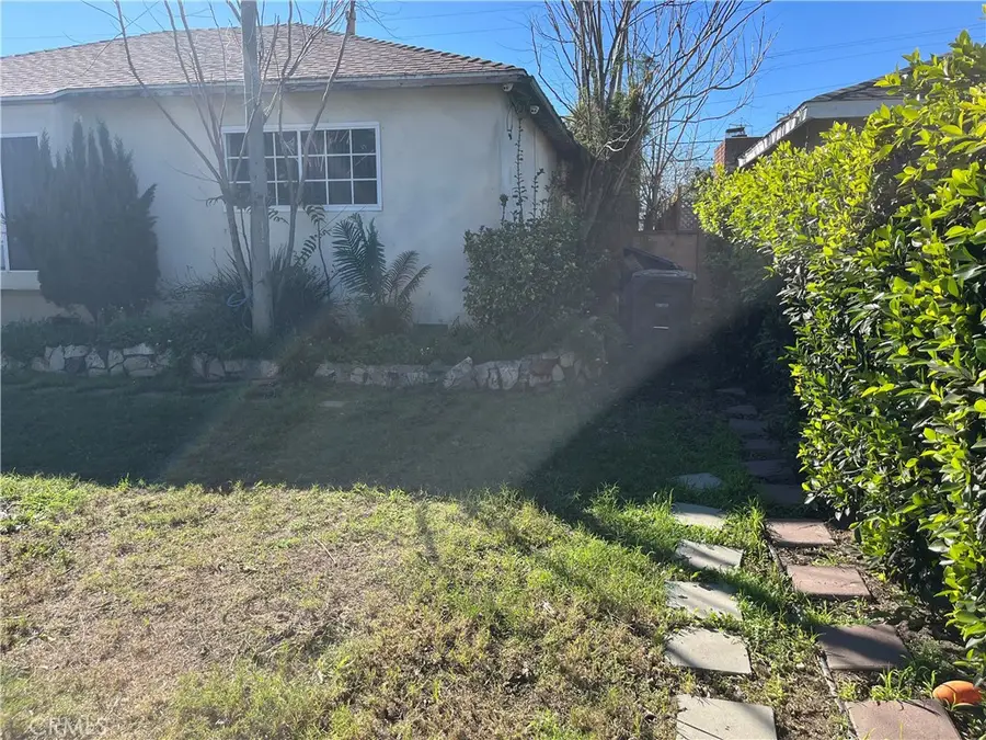 10227 Richlee, South Gate, CA 90280 - Image #2