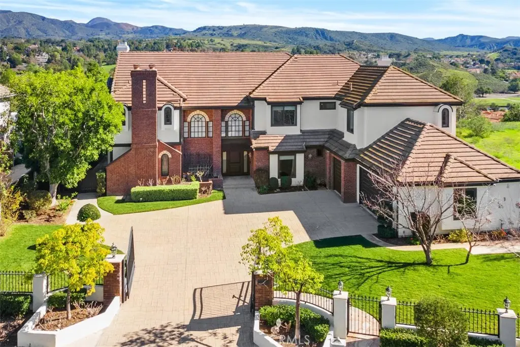 23762 Via Monte, Coto De Caza, CA 92679 - Image #1