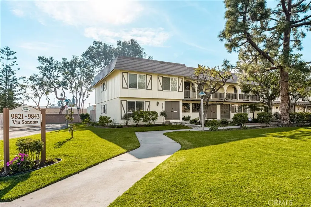 9841 Via Sonoma, Cypress, CA 90630 - #1