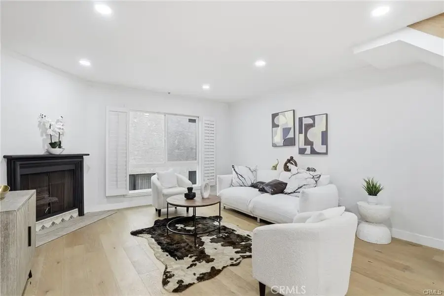 11119 Camarillo #104, North Hollywood, CA 91602 - Image #3