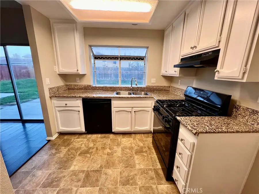 43632 Serenity Court, Lancaster, CA 93535 - Image #3