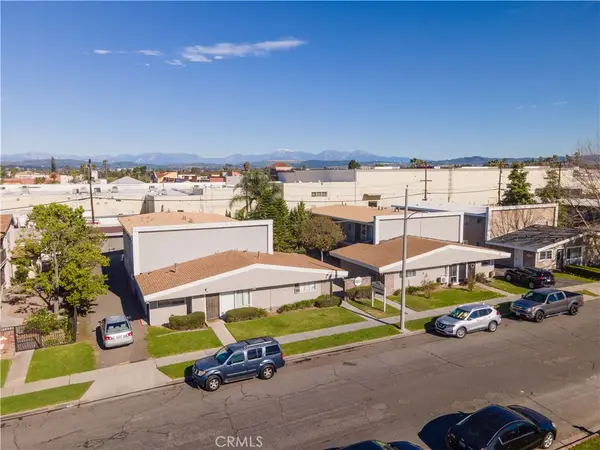 2109 2113 E Westport Drive, Anaheim, CA 92806