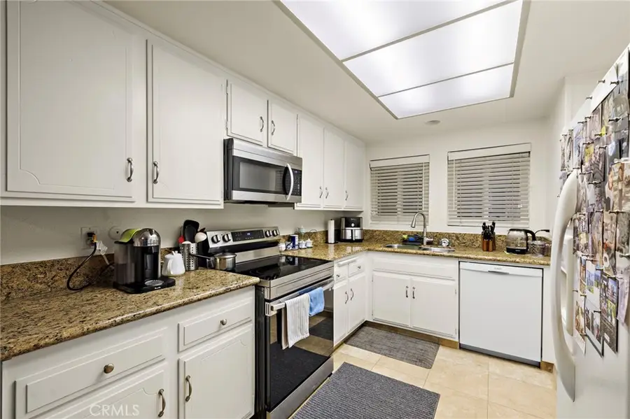 3019 Via Buena Vista #B, Laguna Woods, CA 92637 - #3