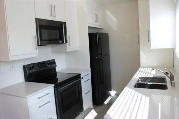 23294 Orange Avenue #6, Lake Forest, CA 92630