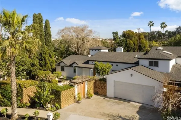 2207 Golden Circle, Newport Beach, CA 92660