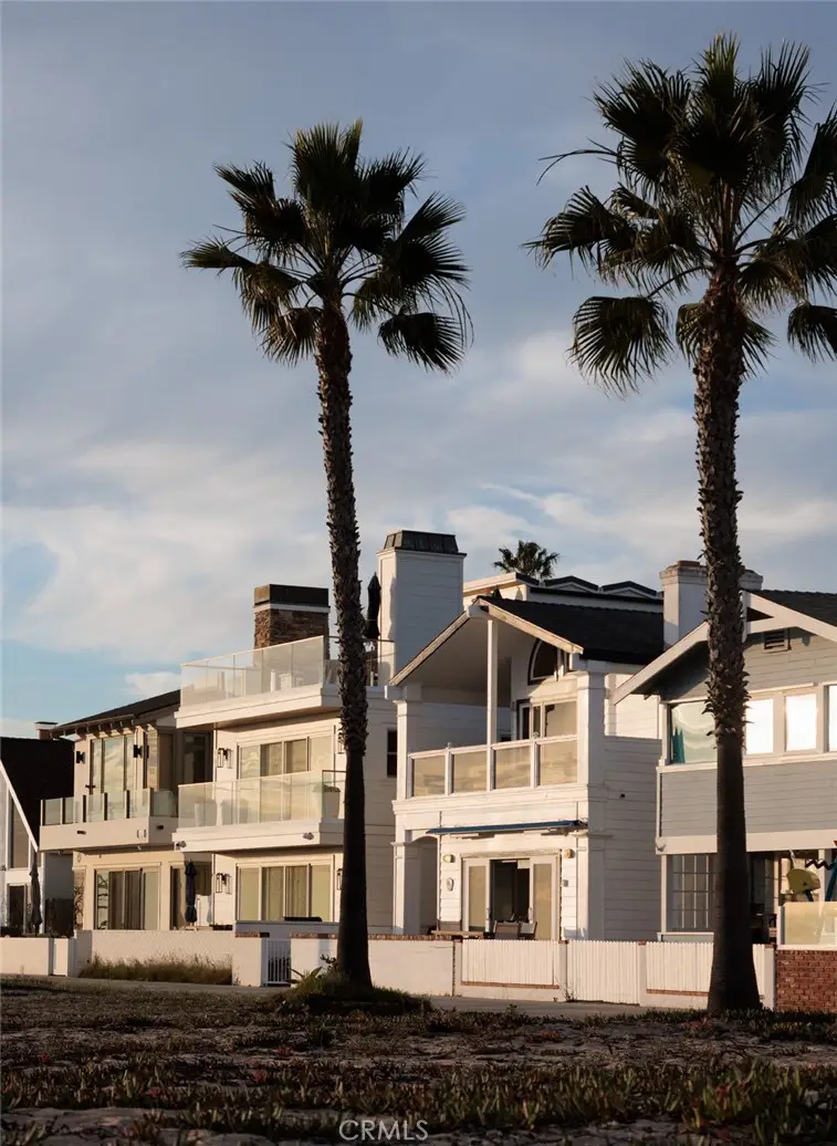 116 E Oceanfront, Newport Beach, CA 92661 - #3